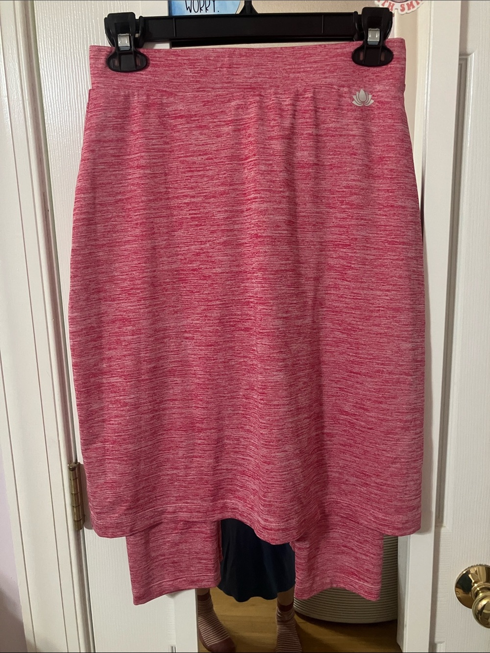 SpaceDye SNOGA - Raspberry Pink Workout Skirt with Leggings